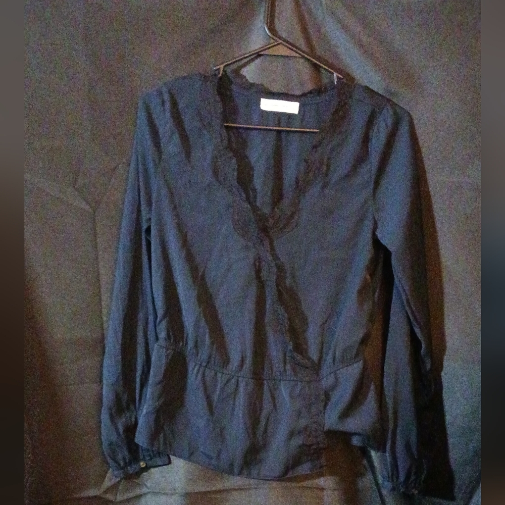 NWOT Abercrombie & Fitch blue lace trim blouse sz sm - Picture 3 of 8